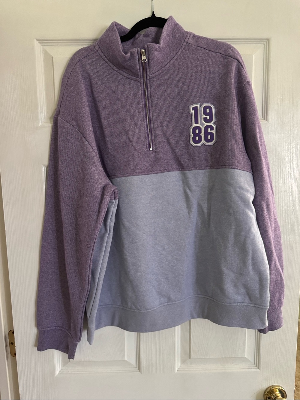 Half-Zip Colorblock Pullover Hoodie in Lavender and Light Gray